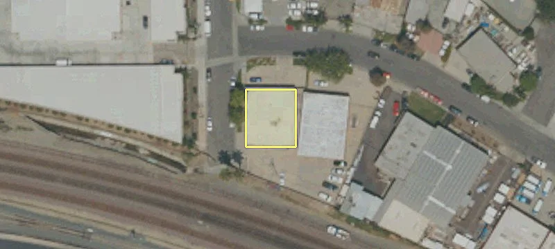 500 Walnut Ave
