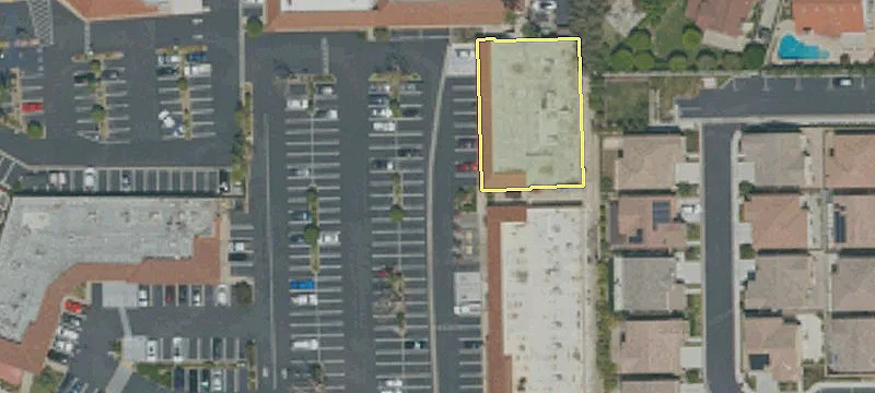 1251 Imperial Hwy