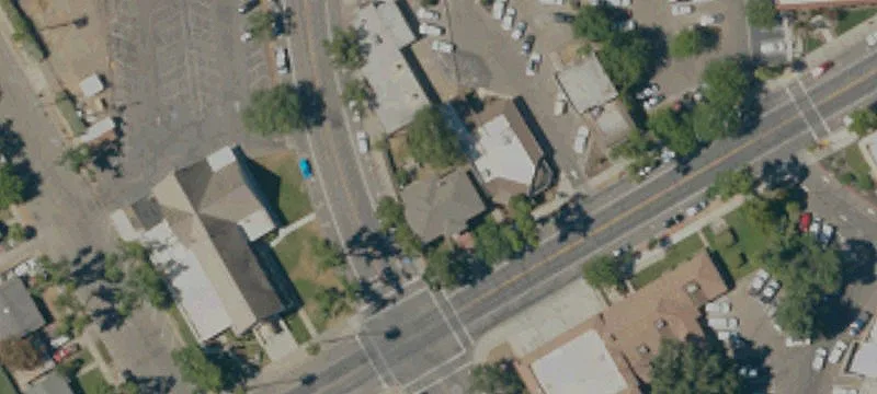 355 Las Palmas Ave