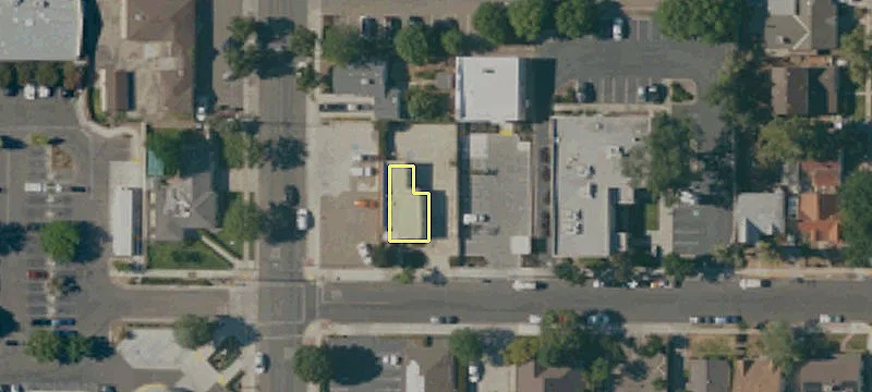 445 Beverly Pl