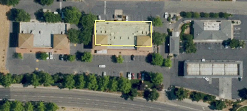 2475 Elk Grv Blvd