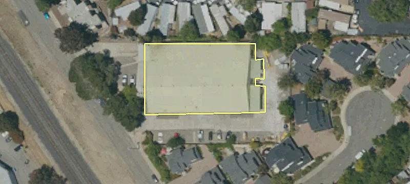 3428 Bullock Ln