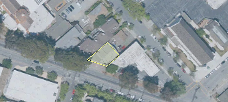 120 El Camino Real