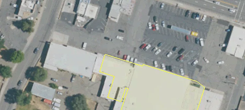 1604 Main St