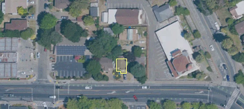 7140 Healdsburg Ave