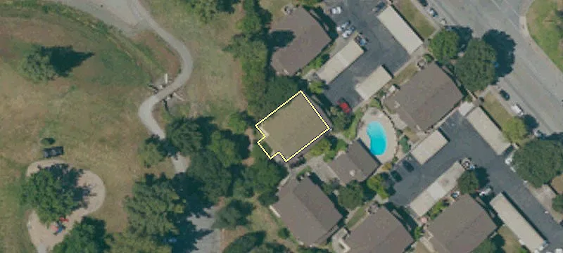 8587 Church St, Unit 9