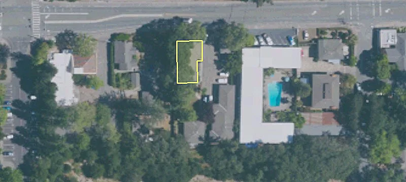 7735 Bodega Ave