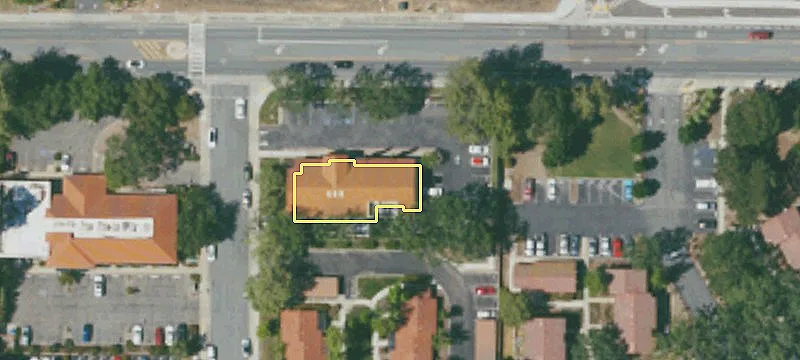 1025 Las Tablas Rd