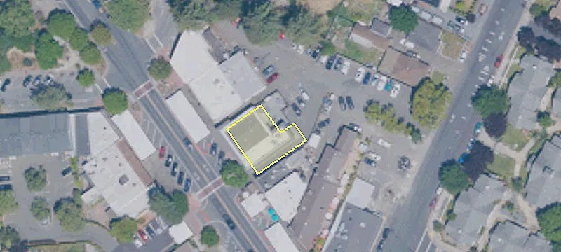 8220 Old Redwood Hwy