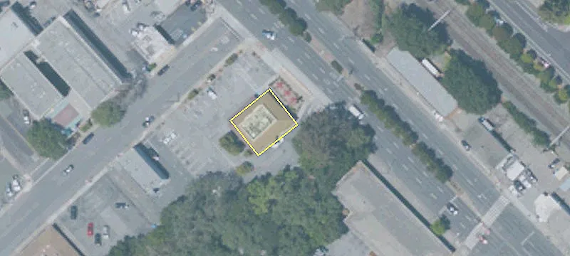 1800 El Camino Real