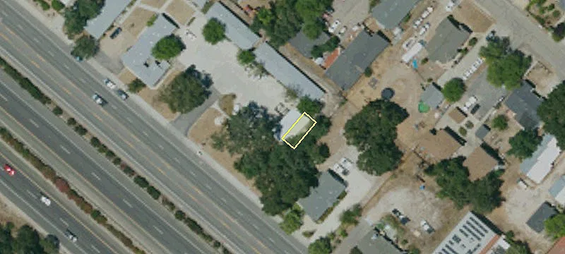 5323 El Camino Real
