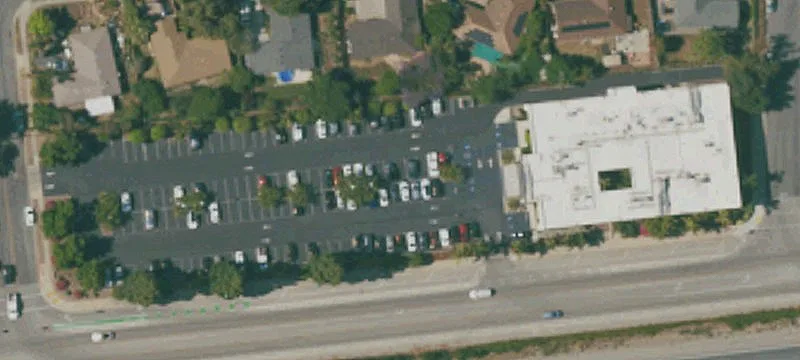 6144 Calle Real, Unit 100