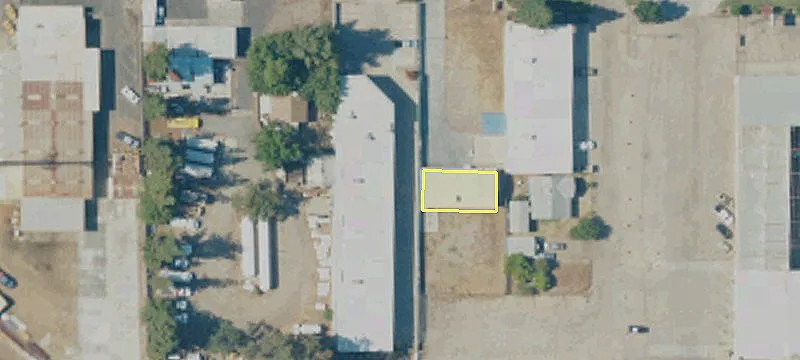 545 Dinuba Ave