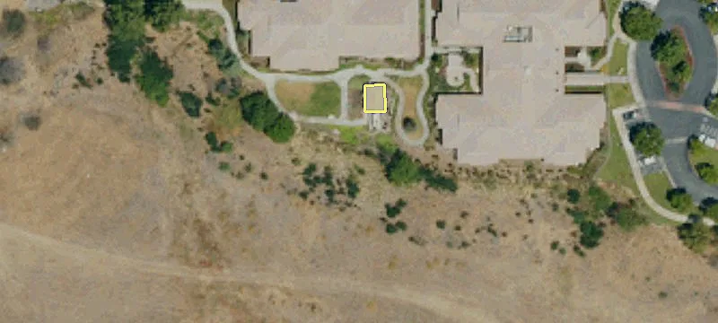 5265 Chapala Dr