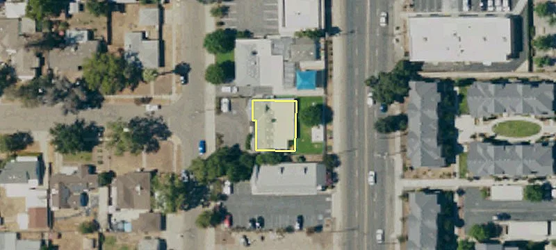 2228 Howard Ave