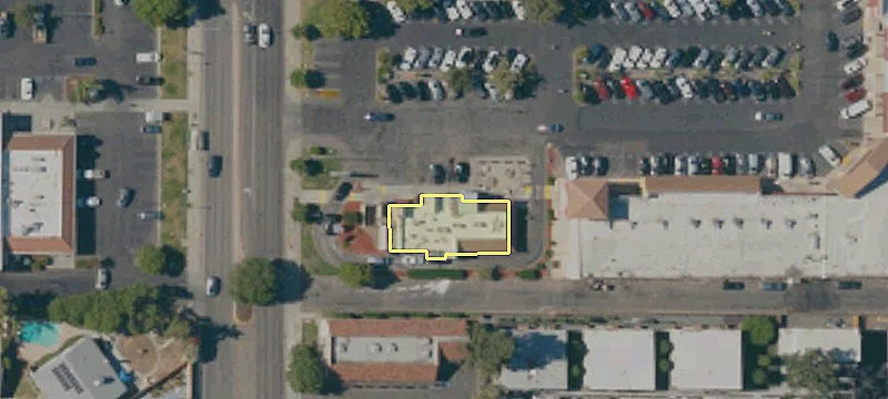 3220 Tracy Blvd