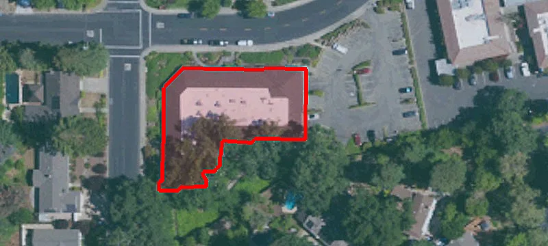 135 Town And Country Dr