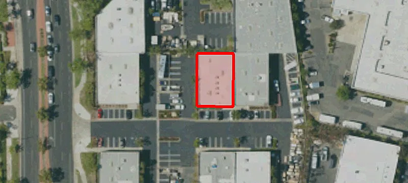 22512 Avenida Empresa