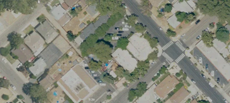 425 Mitchell Ave