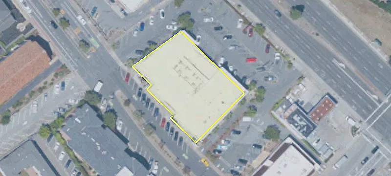 1080 Broadway