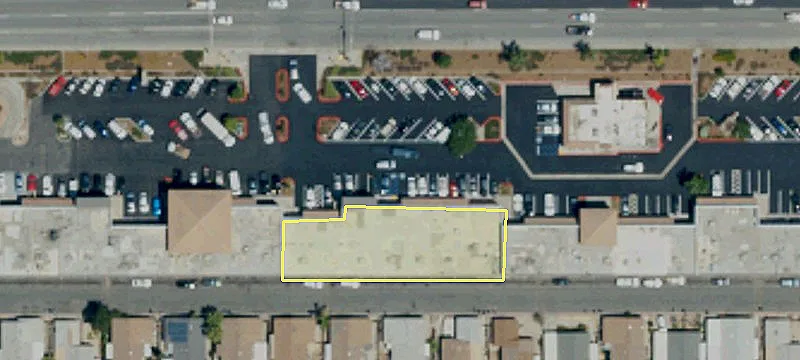 115 Ramona Expy