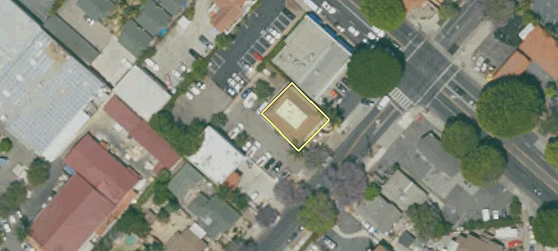 823 Montecito St