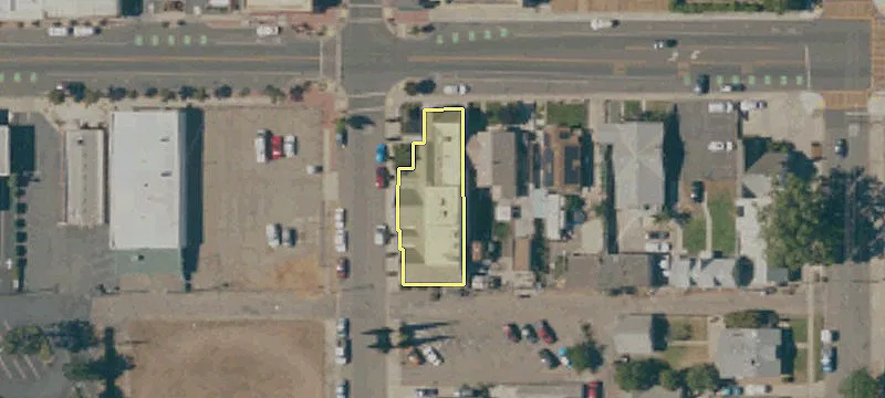 300 Yosemite Ave