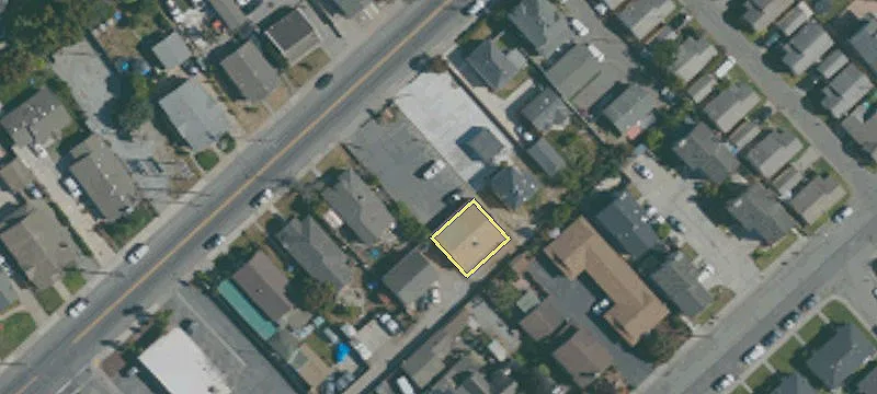 520 Lk Ave