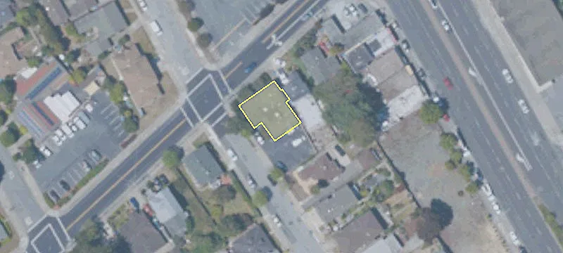 298 Linden Ave