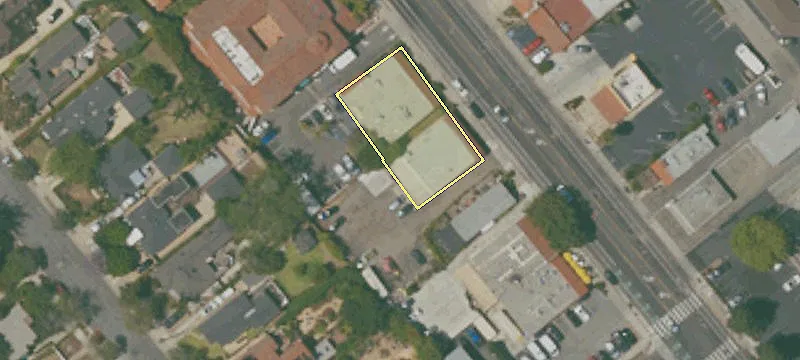 2917 De La Vina St