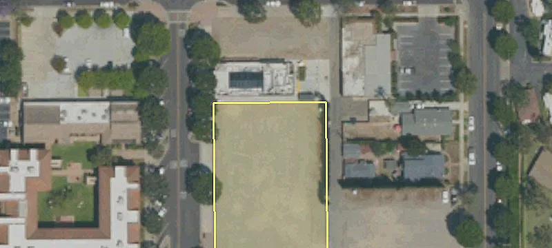 225 El Camino Real
