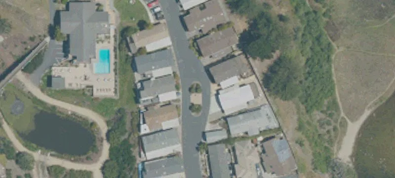 2395 Delaware Ave