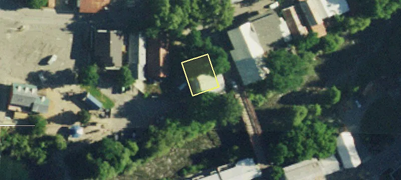 110 Commercial St