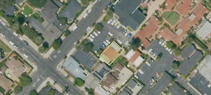 123 Sola St