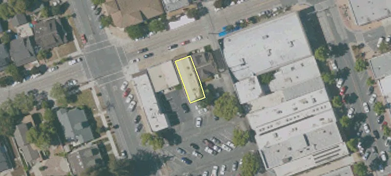 64 5th St