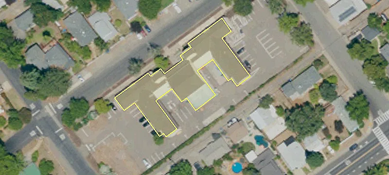909 Mormon St