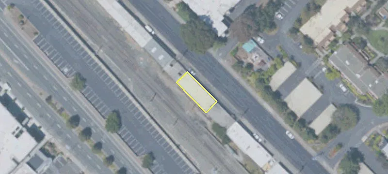 770 Old County Rd