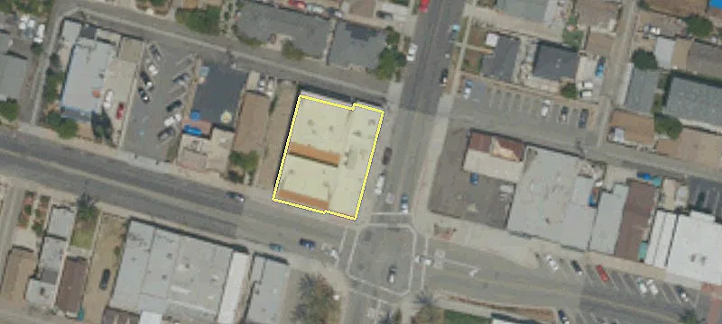 301 Santa Fe Ave