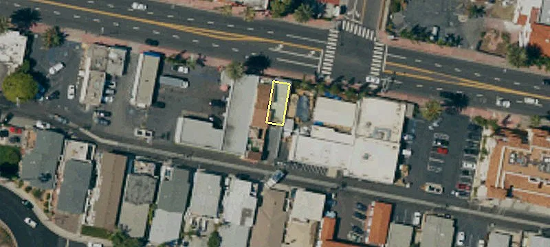 1602 El Camino Real