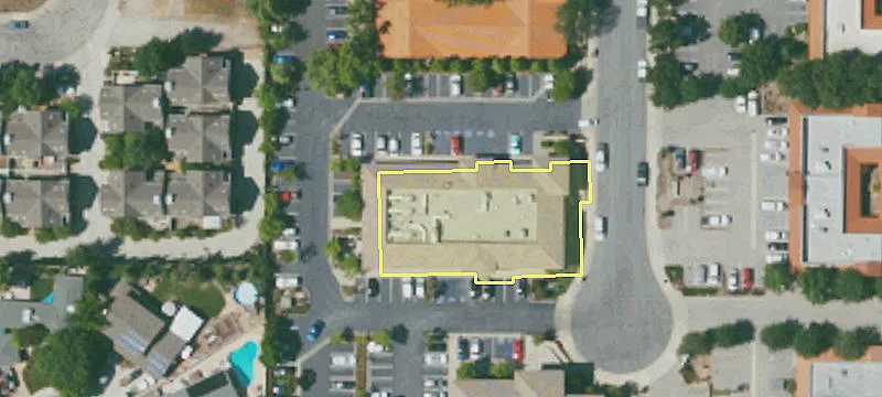 322 Posada Ln