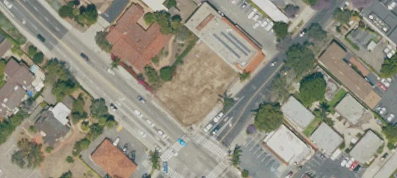 328 Montecito St