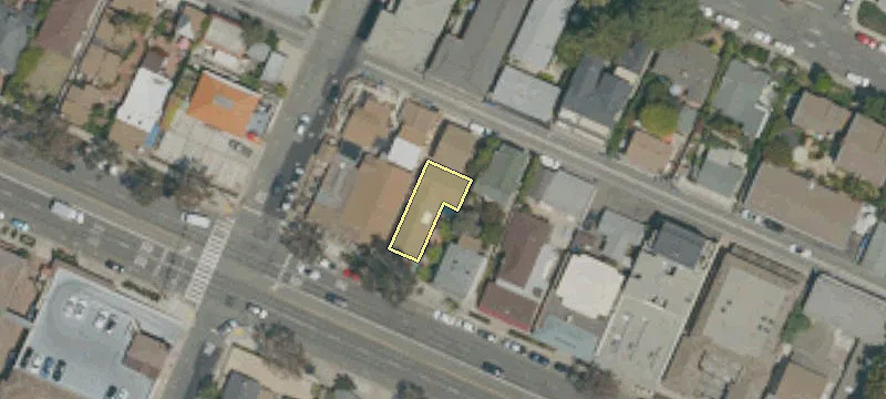 384 Coast Hwy