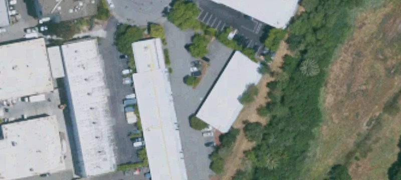24 Commercial Blvd