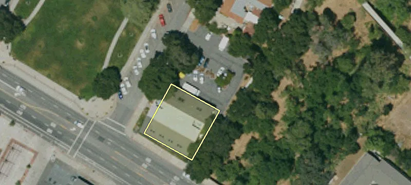 6755 El Camino Real