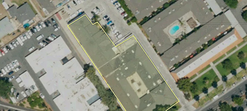 8133 Magnolia Ave