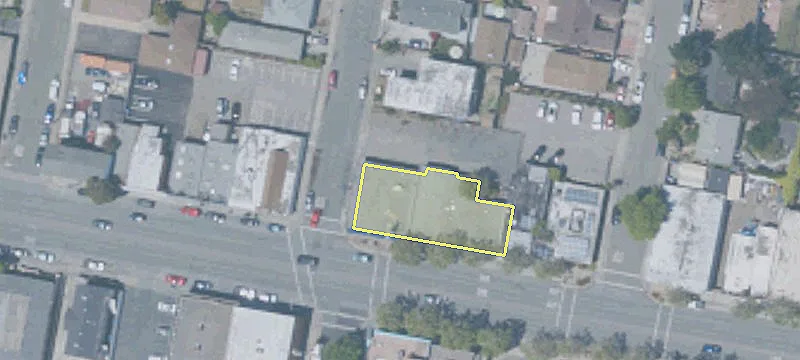 3901 Macdonald Ave