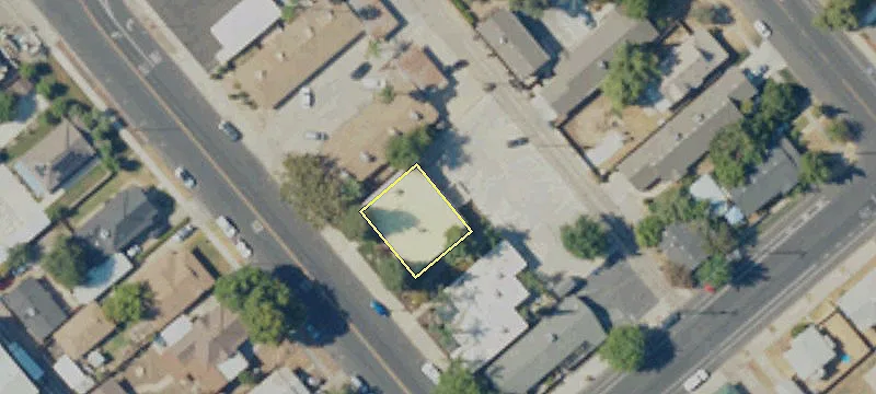 746 G St
