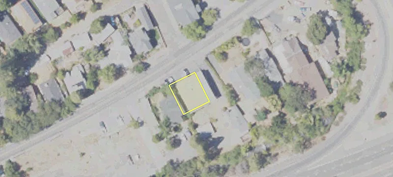 401 Main St