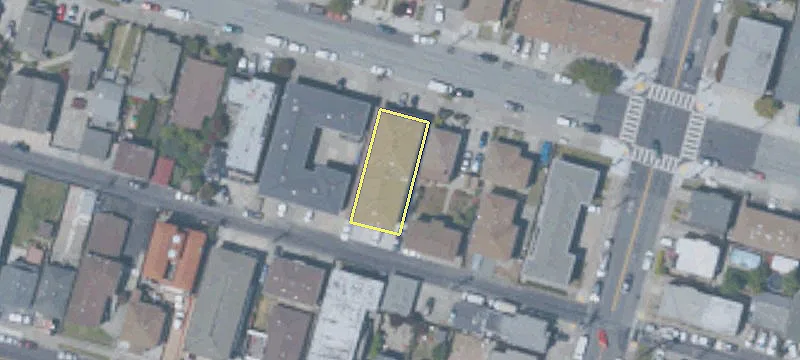 513 Commercial Ave