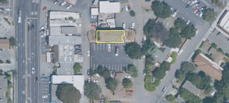 952 Acacia Ave